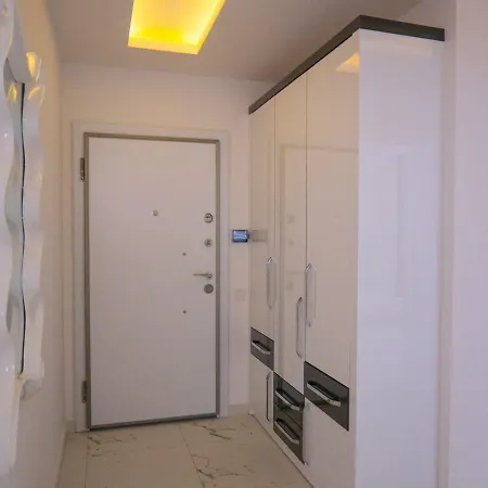 Elite Life 5/55 شقة *